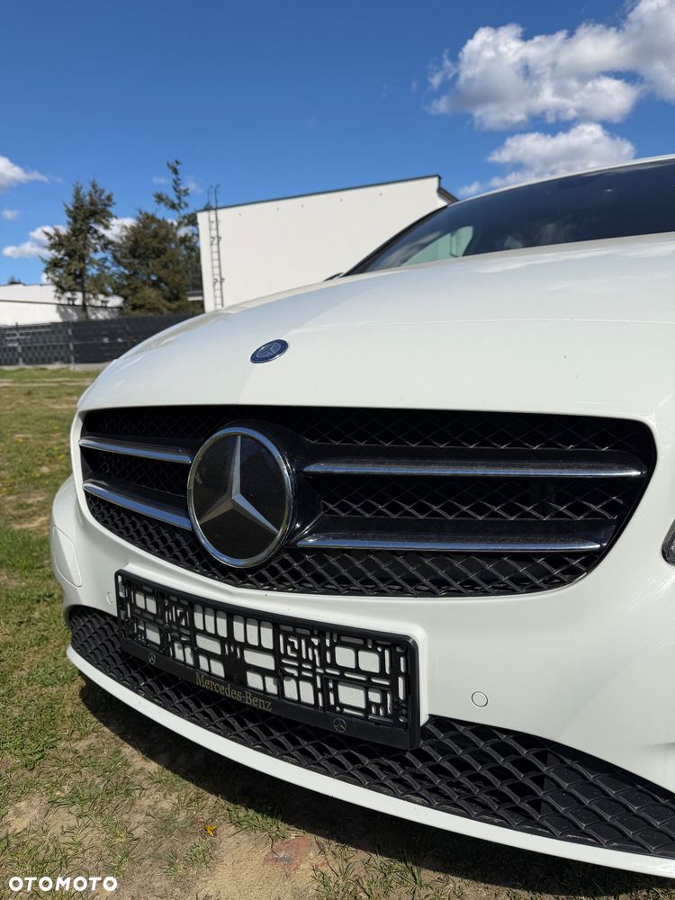 Mercedes-Benz Klasa A 180 (BlueEFFICIENCY) 7G-DCT Style - 16