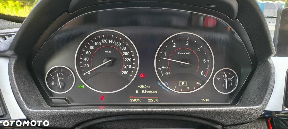 BMW Seria 3 335d xDrive Edition M Sport Shadow - 30