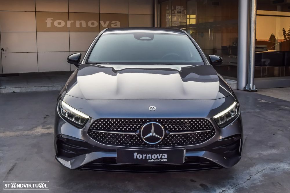 Mercedes-Benz A 200 7G-DCT AMG Line - 2