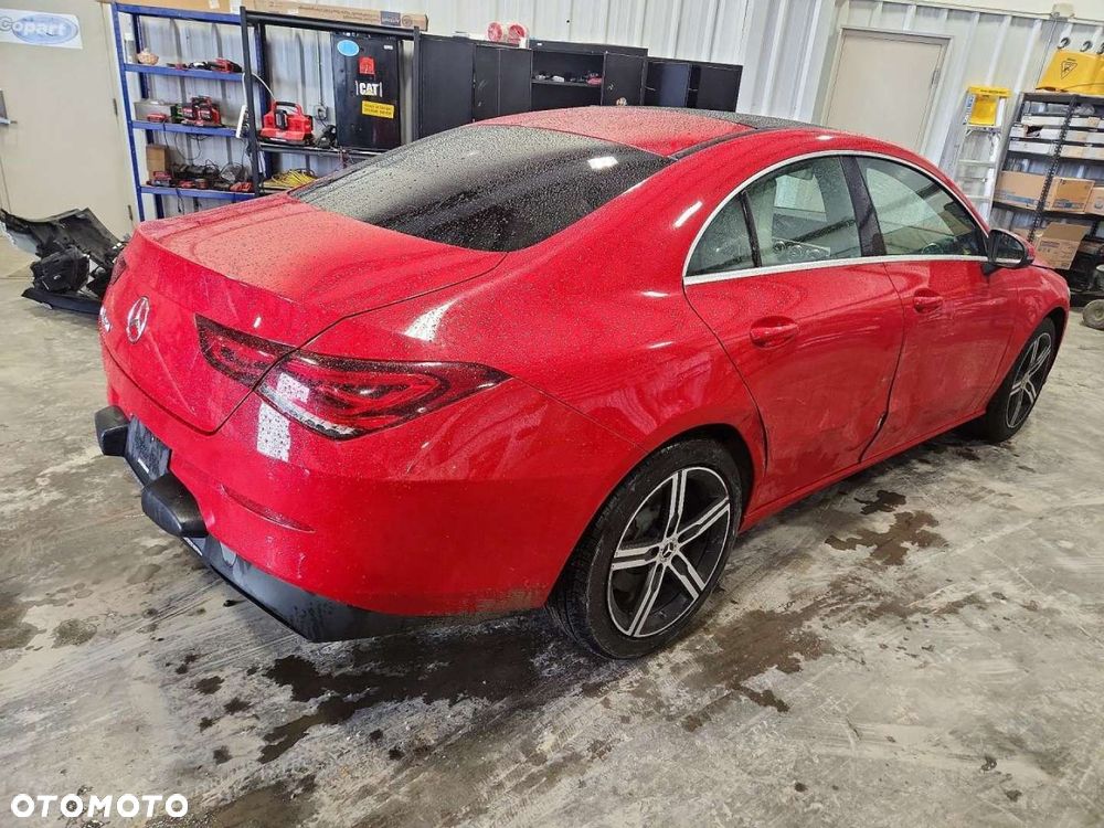 Mercedes-Benz CLA - 4