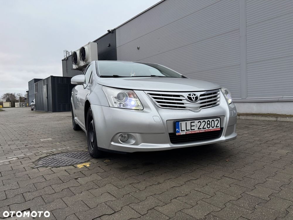 Toyota Avensis 2.0 D-4D - 2