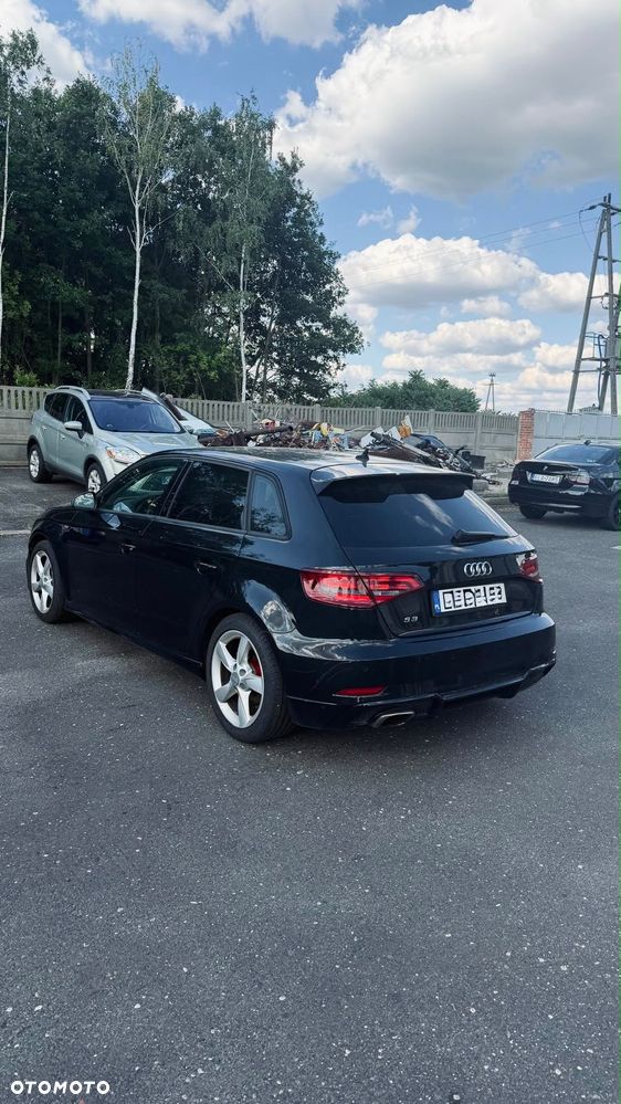 Audi A3 Sportback - 4