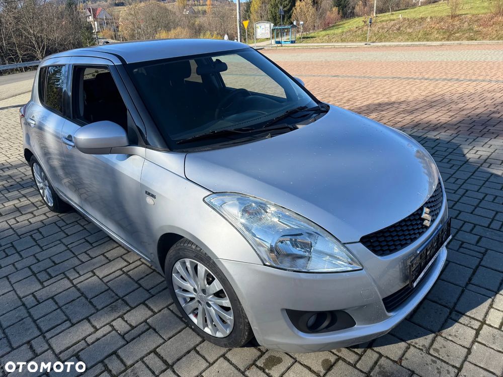 Suzuki Swift 1.3 DDiS 16v GLX DPF - 9