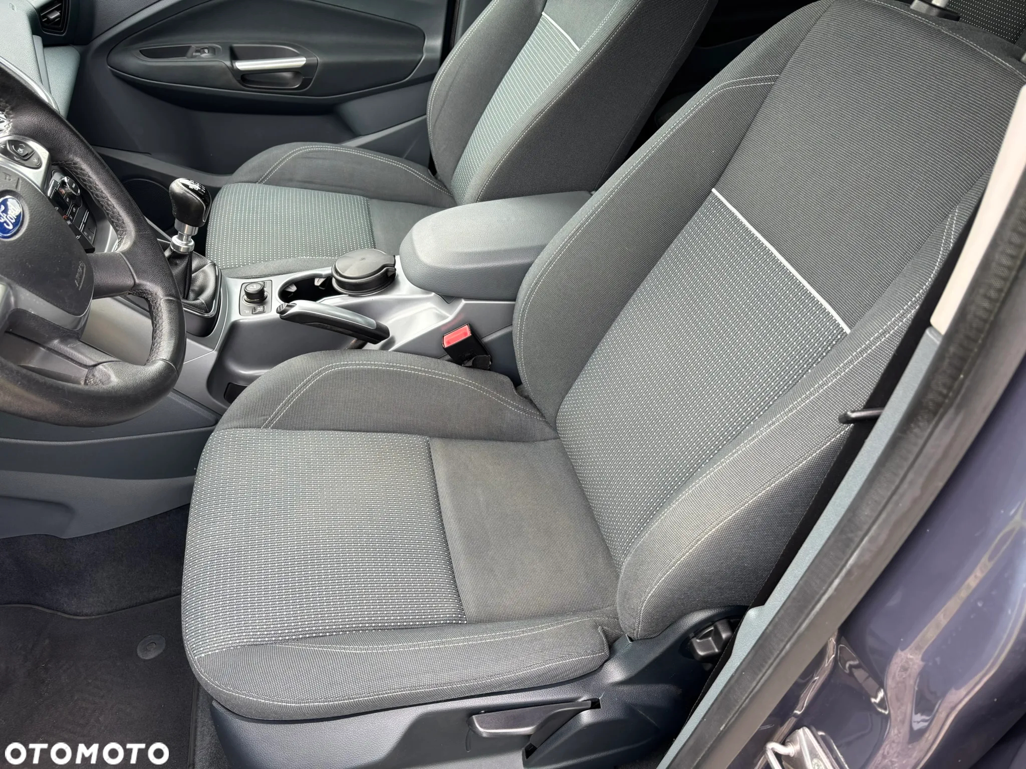 Ford Grand C-MAX 1.6 TDCi Start-Stop-System Champions Edition - 19