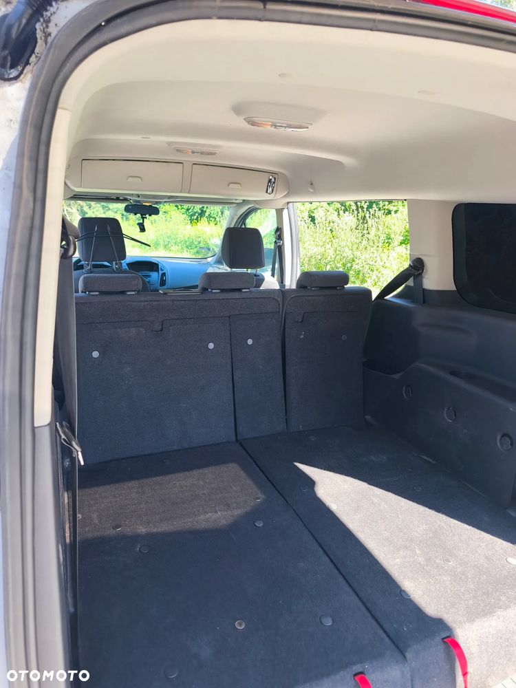 Ford Tourneo Connect Grand - 8
