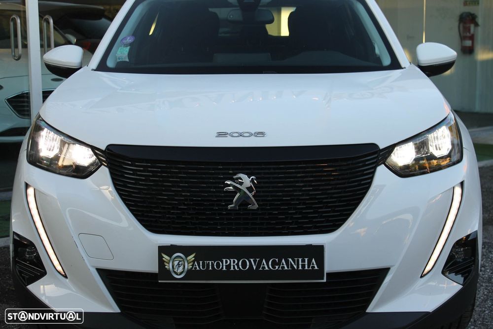 Peugeot 2008 1.2 PureTech Active Pack EAT8 - 32