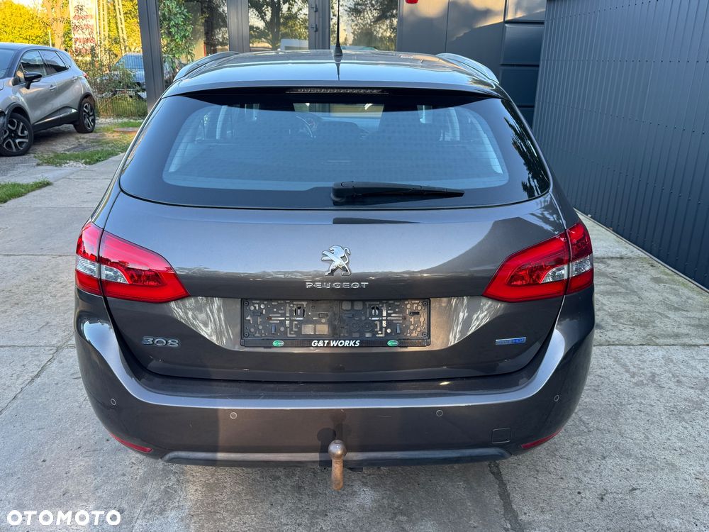 Peugeot 308 SW BlueHDi 150 Automatik Stop & Start Allure - 6
