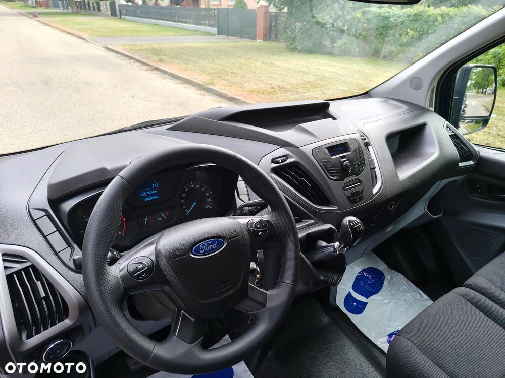 Ford Transit Custom - 10