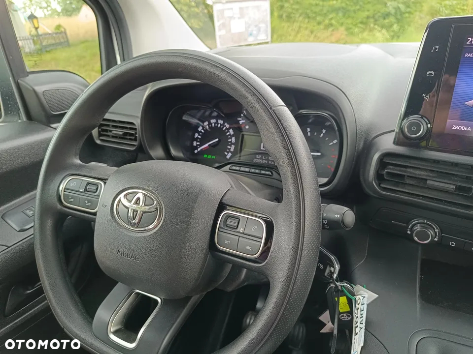 Toyota Proace City 1.5 D-4D Long 2,3t Active (bryg.) - 31