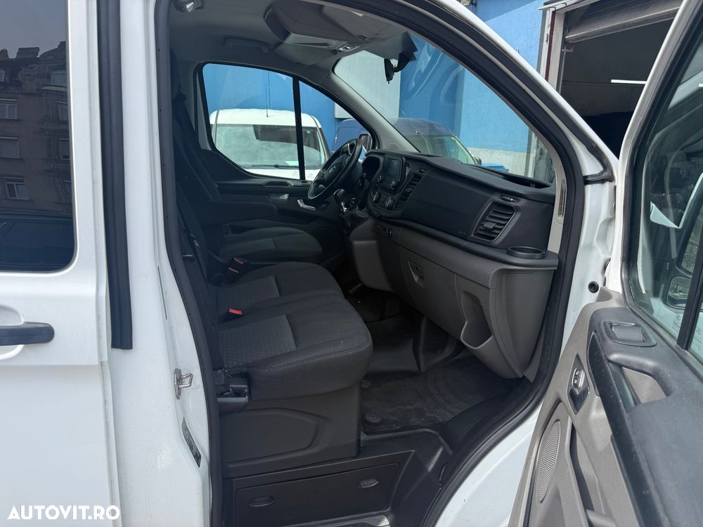 Ford Transit - 13