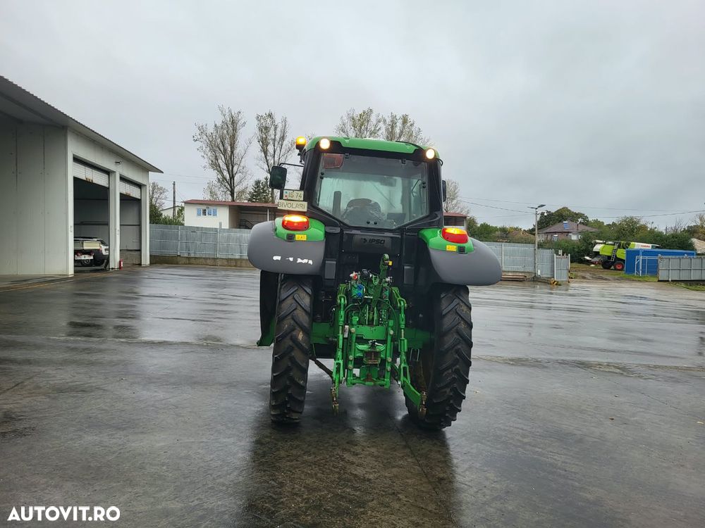John Deere 6130M - 8