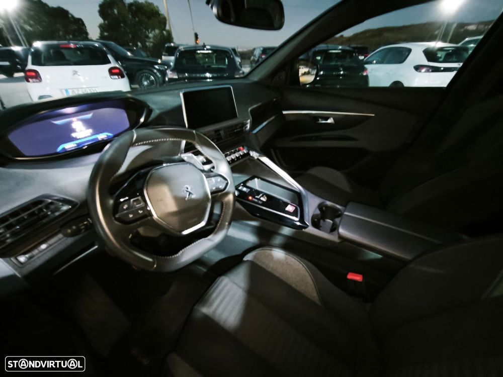 Peugeot 5008 1.5 BlueHDi Active Pack EAT8 - 10