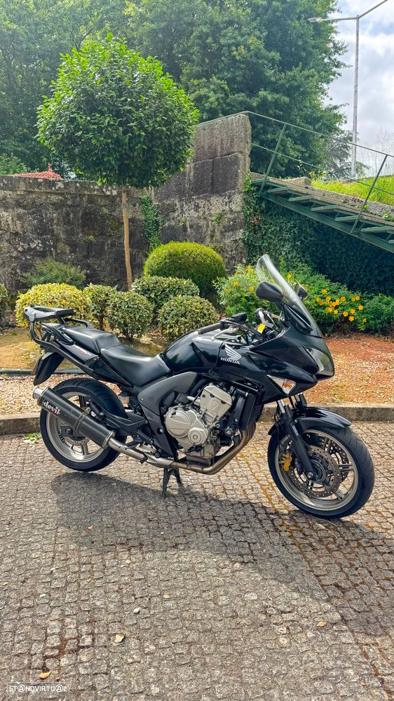 Honda CBF 600 - 4