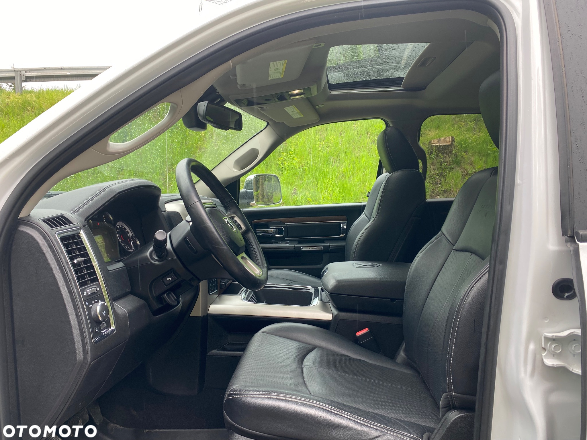 Dodge RAM 1500 5.7 4x4 - 7