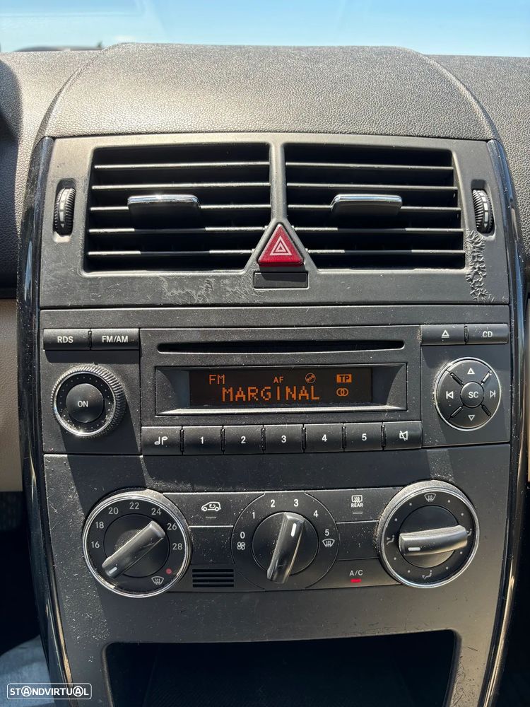 Mercedes-Benz A 150 Classic - 21
