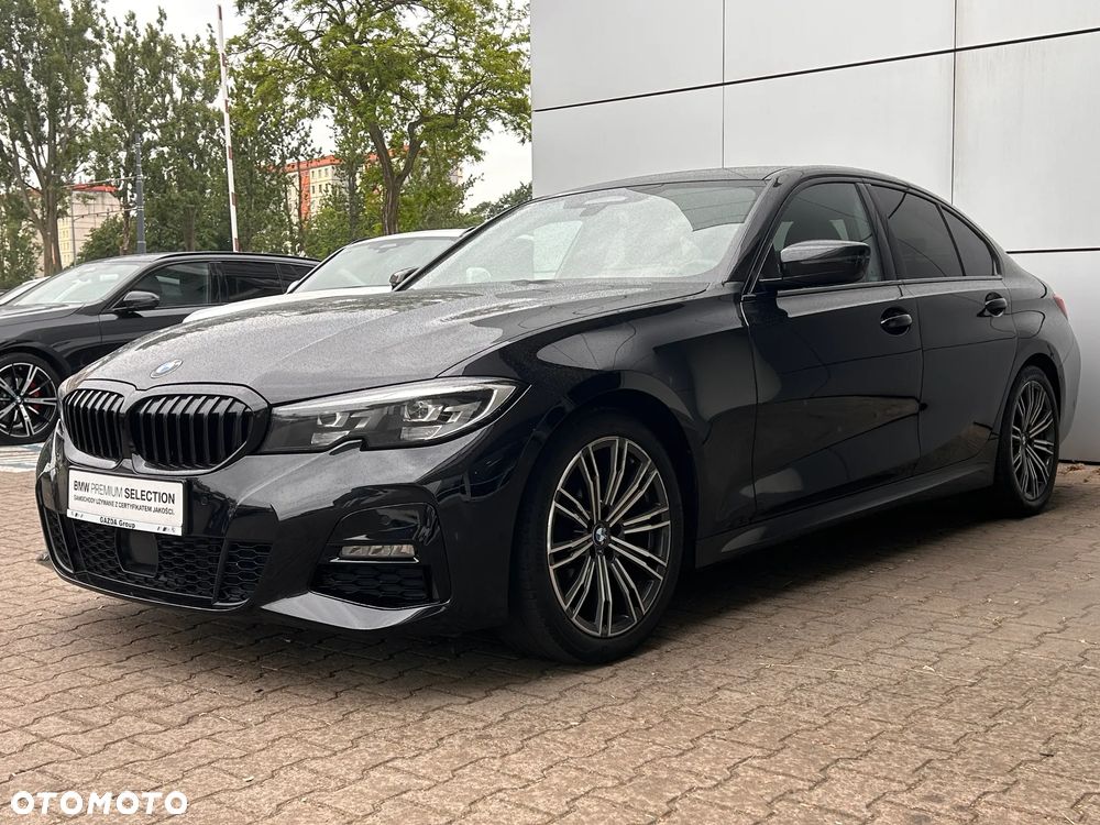 BMW Seria 3 320d xDrive M Sport Shadow sport - 4