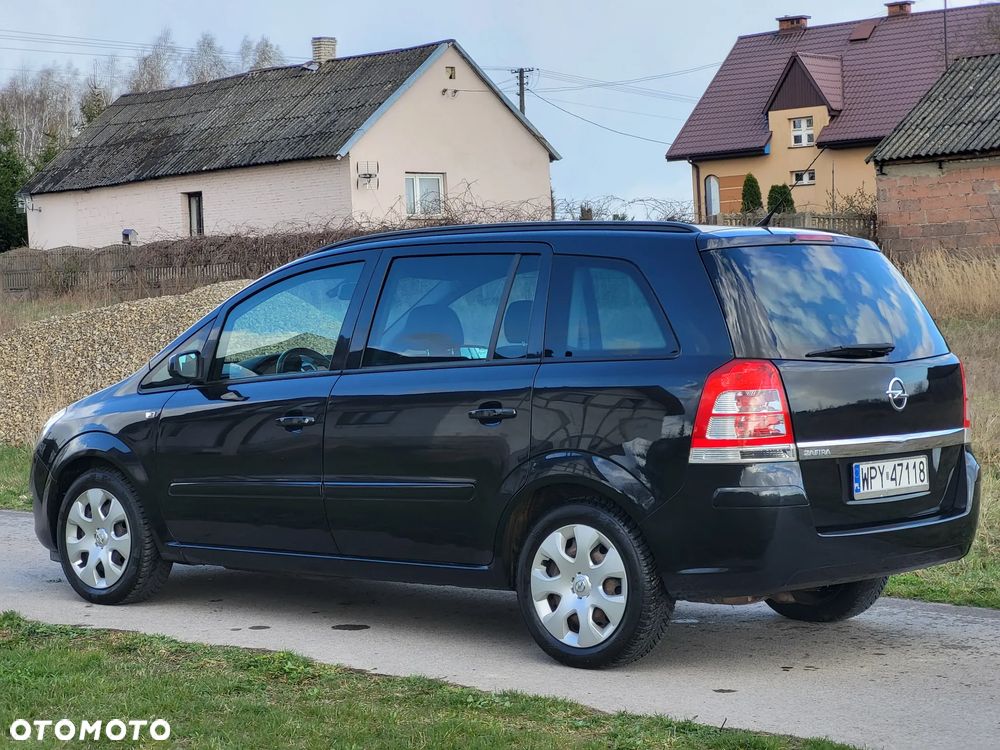 Opel Zafira 1.8 Family Plus - 10