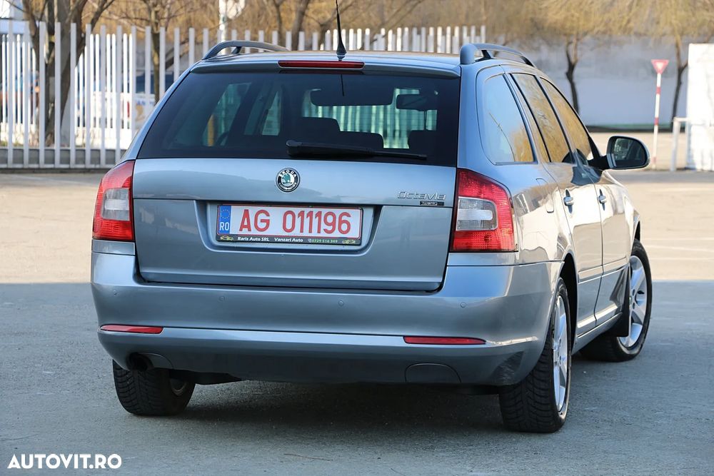 Skoda Octavia 1.6 TDI DPF Elegance - 7