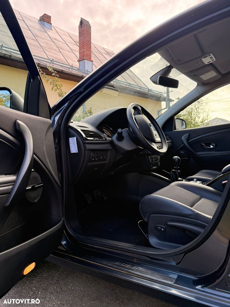 Renault Megane ENERGY TCe 115 Start & Stopp Bose Edition - 5