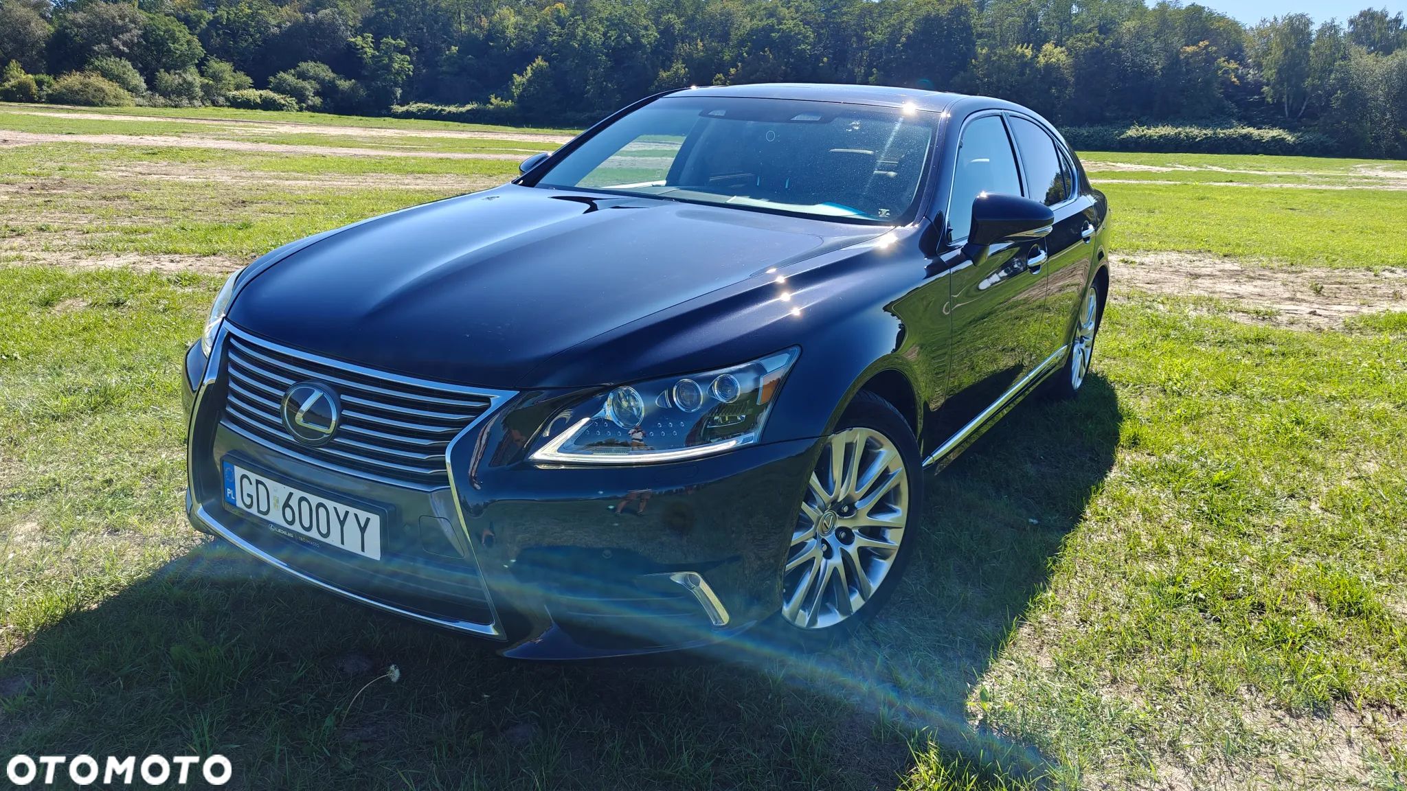 Lexus LS - 1