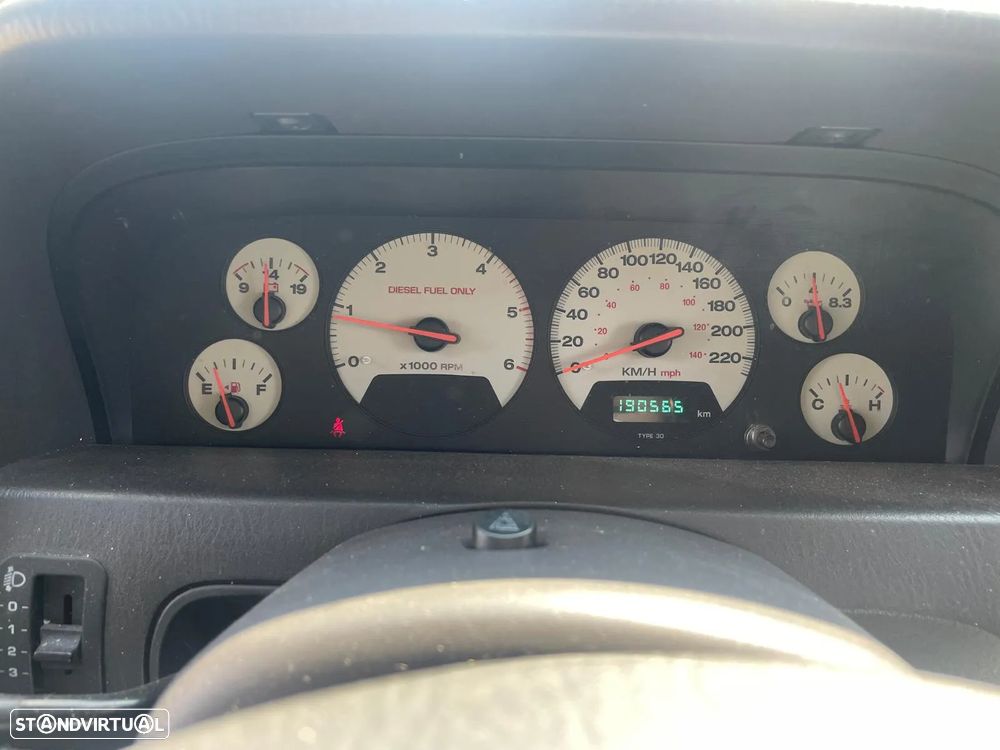 Jeep Grand Cherokee 3.1 TD Laredo - 8