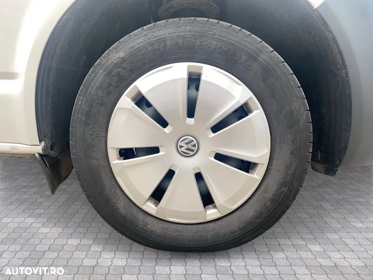 Volkswagen Multivan - 10