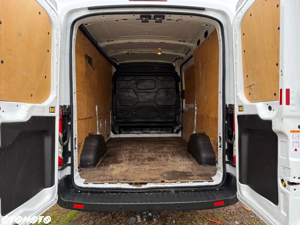 Ford Transit - 14