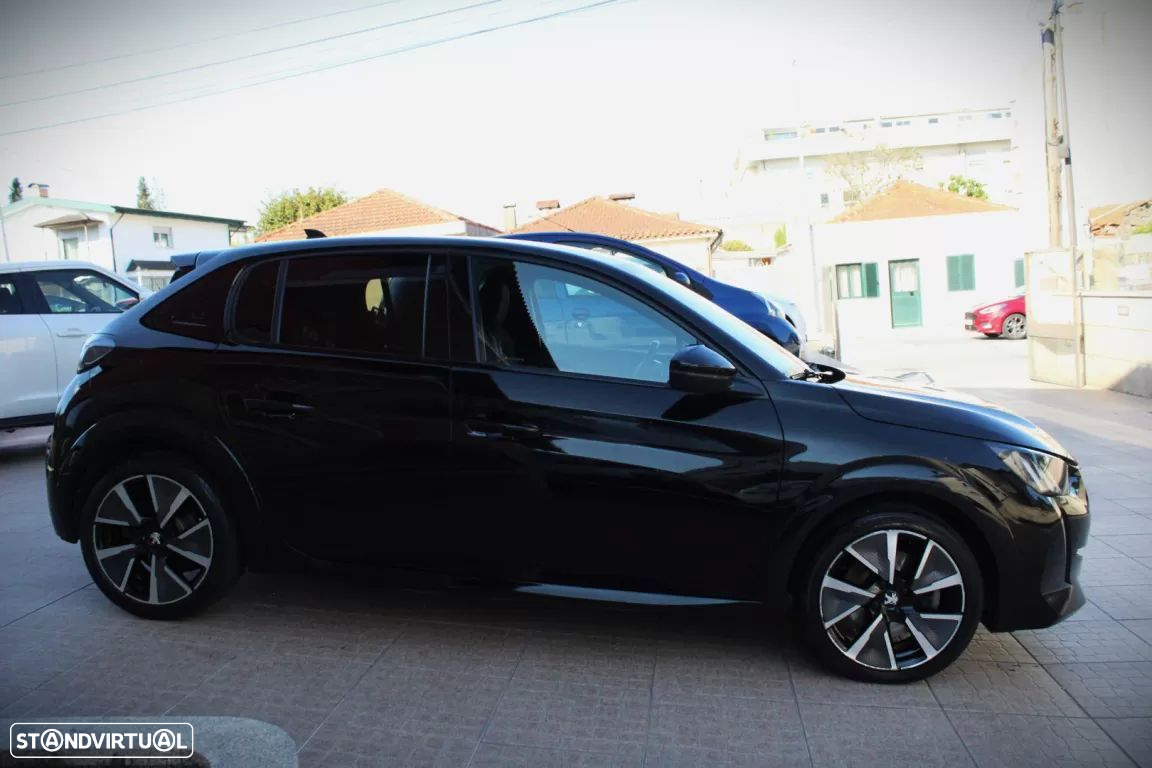 Peugeot e-208 50 kWh GT Line - 5