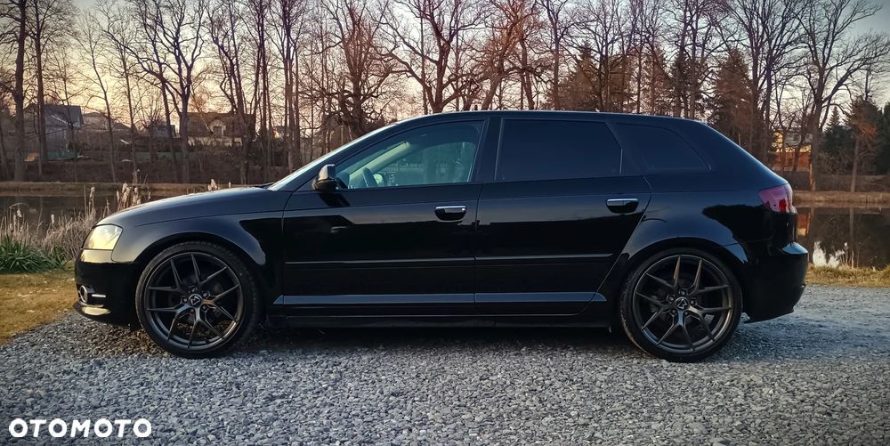 Audi A3 Sportback 1.6 Ambiente - 4