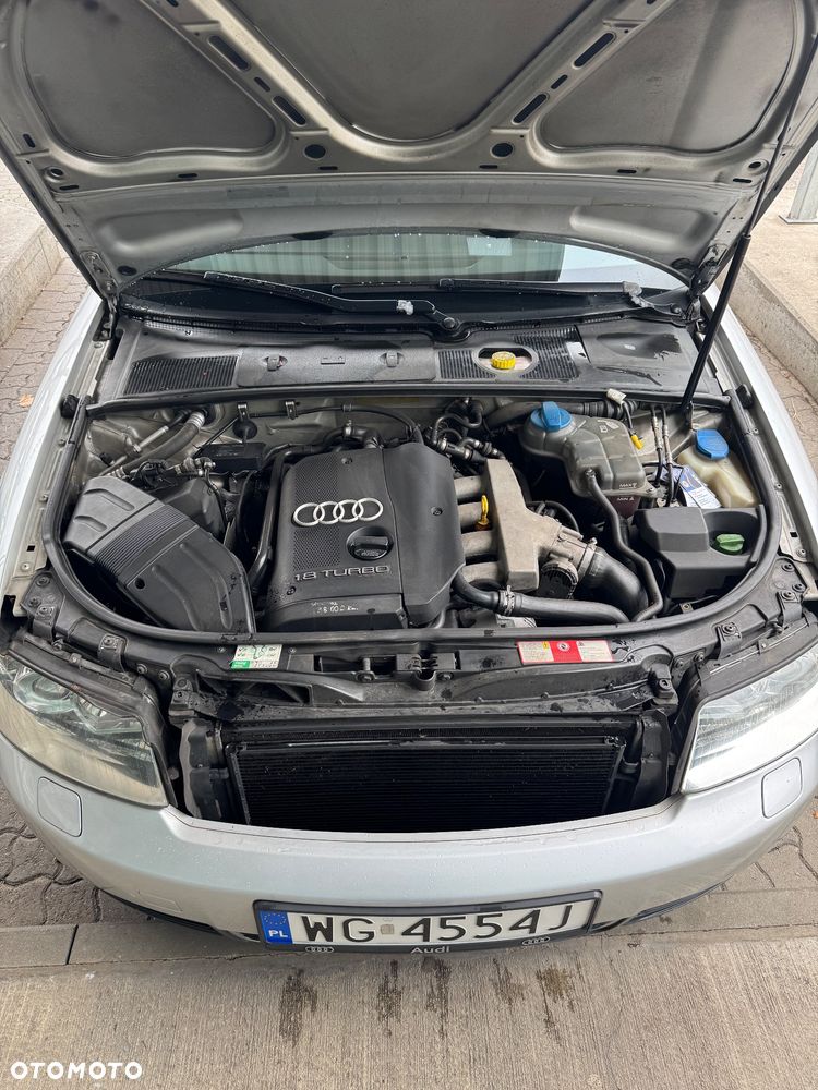 Audi A4 Avant - 28