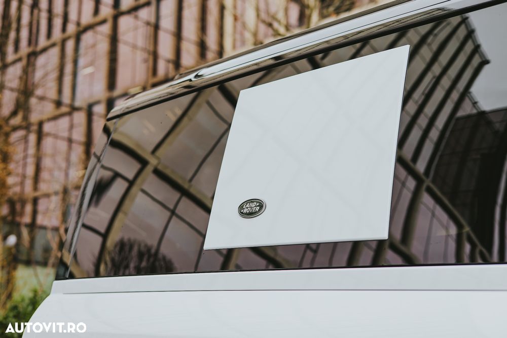 Land Rover Defender 90 3.0 D250 MHEV HSE - 9