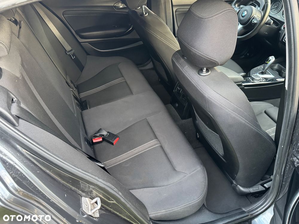 BMW Seria 1 118i Sport Line - 11