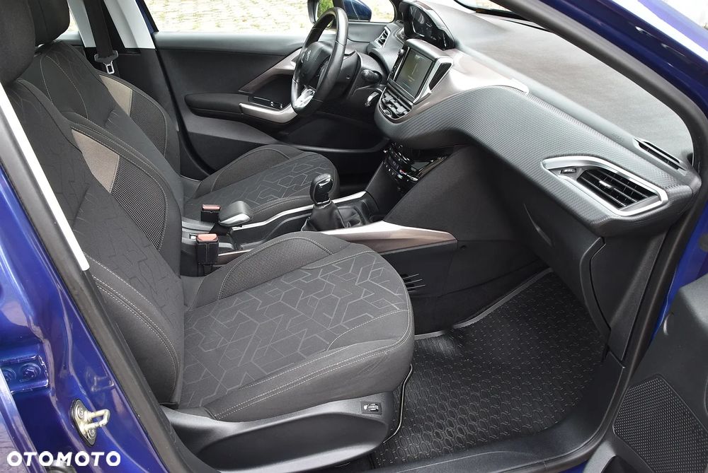 Peugeot 2008 120 VTI Active - 37