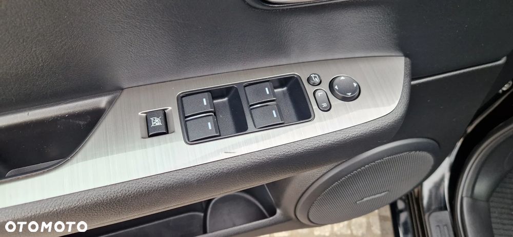 Mazda 6 Sport 2.0 MZR DISI Exclusive-Line Edition 40 Jahre - 27