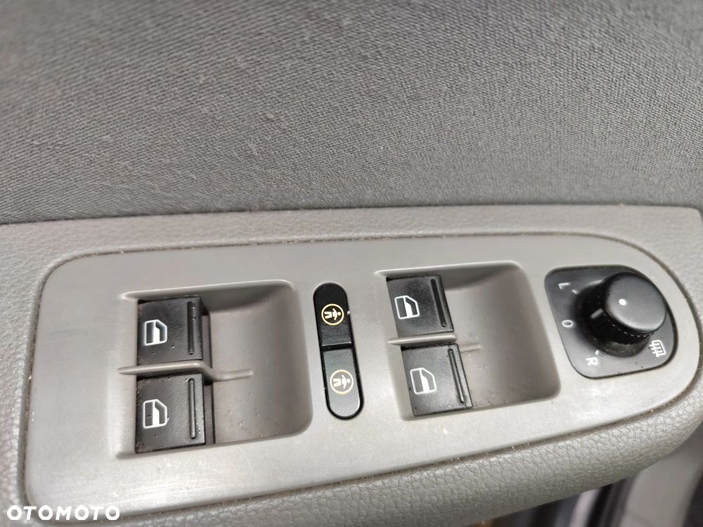 Volkswagen Sharan 2.0 TDI 4Mot Comfortline - 13