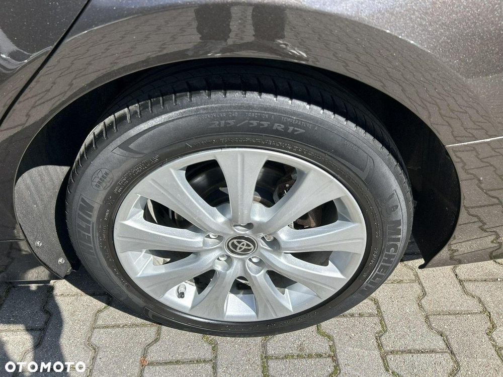 Toyota Camry 2.5 Hybrid Comfort CVT - 31