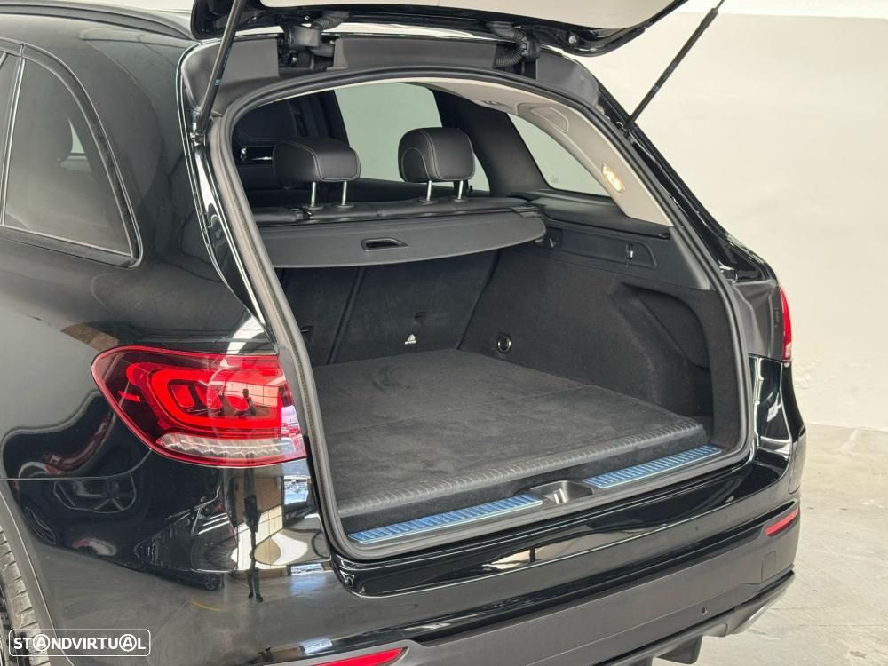 Mercedes-Benz GLC 300 e 4Matic 9G-TRONIC Avantgarde Advanced - 16