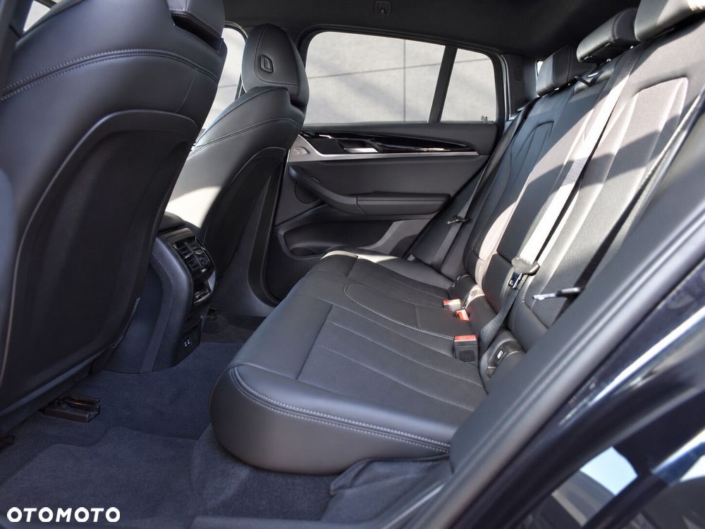 BMW X4 - 13