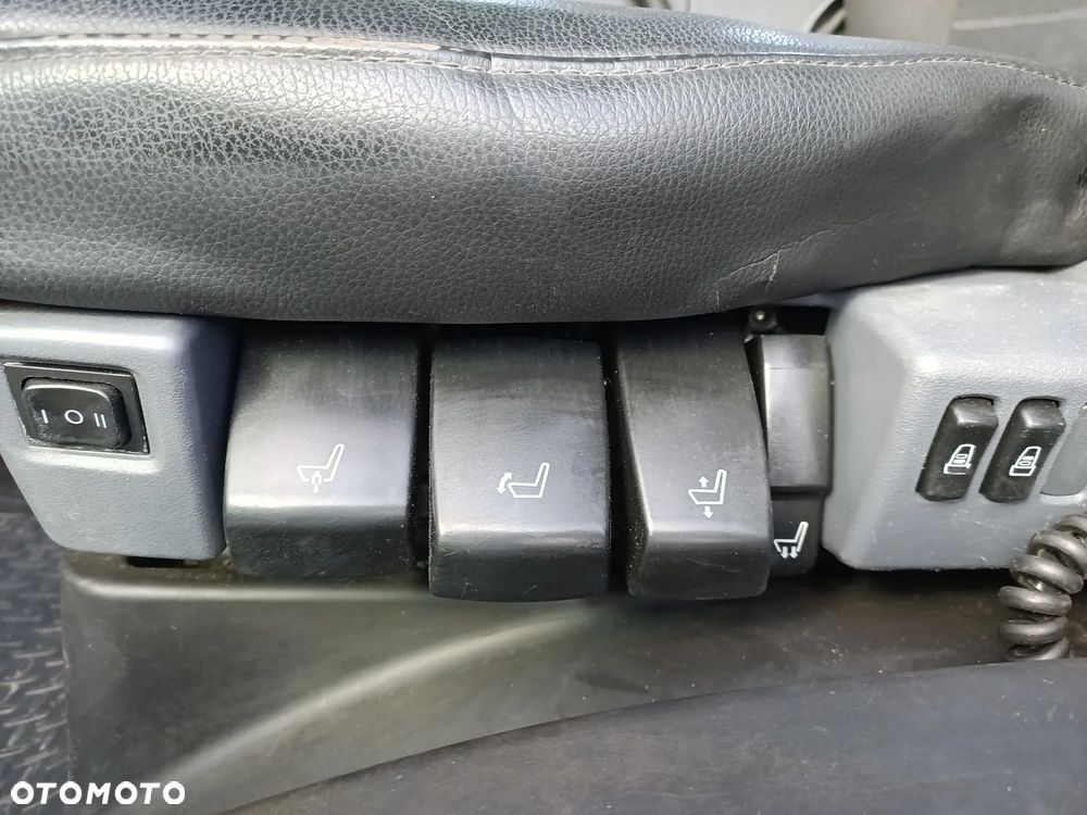 Scania P320 6x2 Hakowiec Marrel , oś skrętna - 27