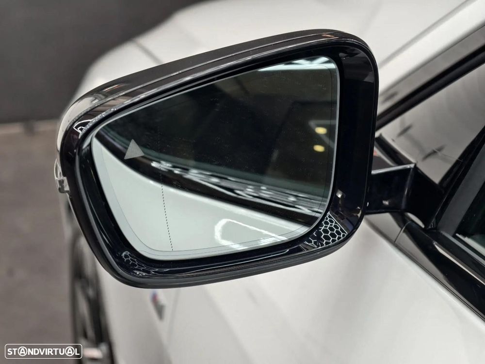 BMW i4 eDrive40 Pack Desportivo M Pro - 24