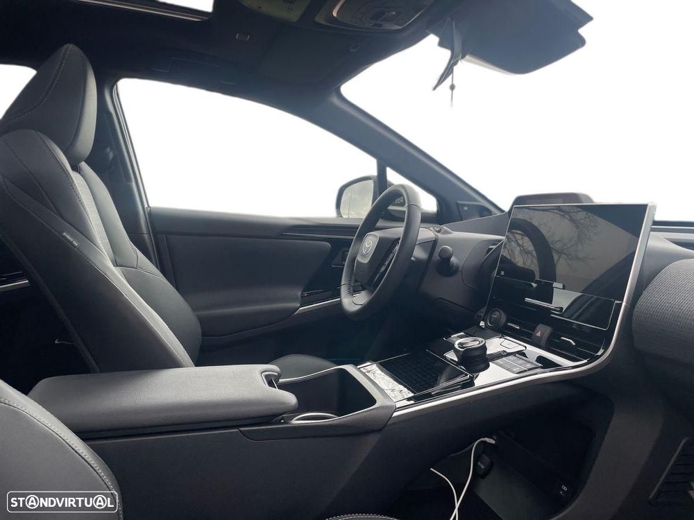 Toyota bZ4X 71,4 kWh Lounge - 9