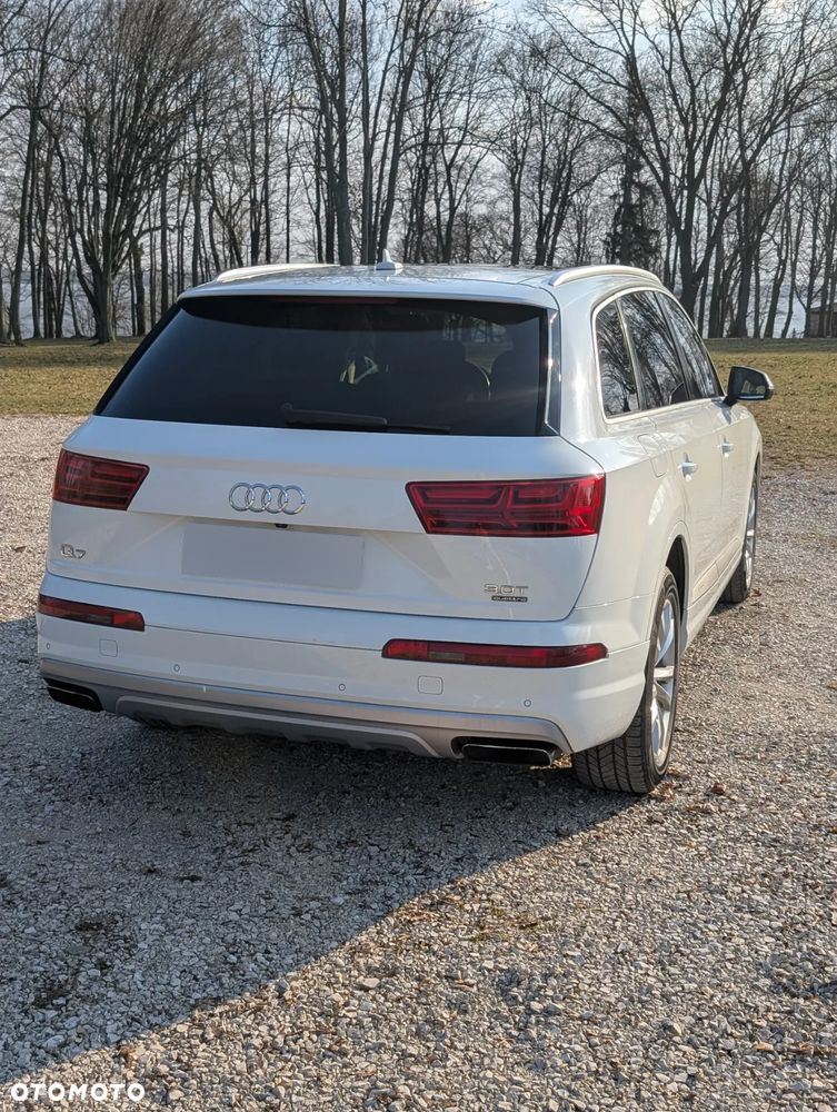 Audi Q7 3.0 TFSI Quattro Tiptronic - 8