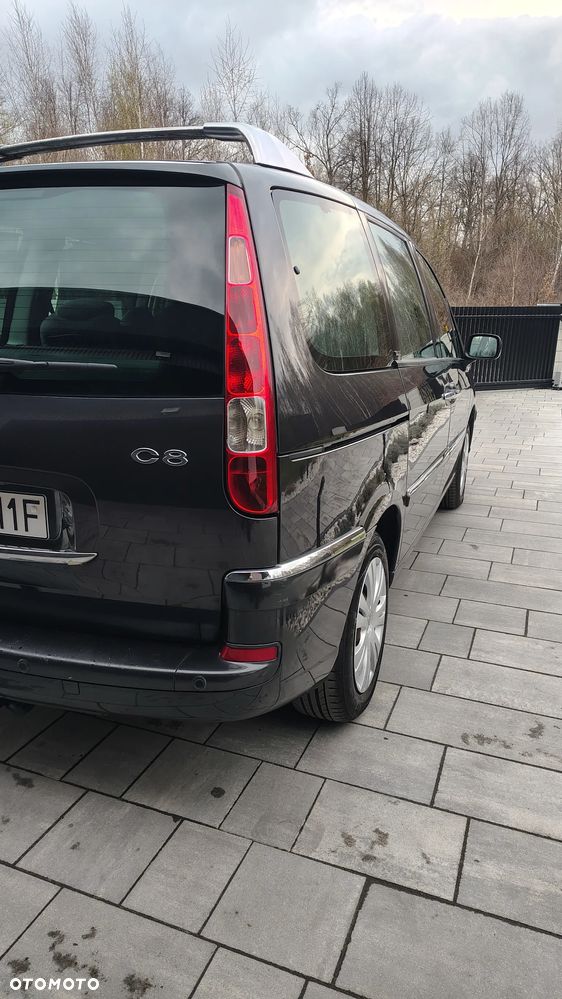 Citroën C8 2.0 16V Confort - 25