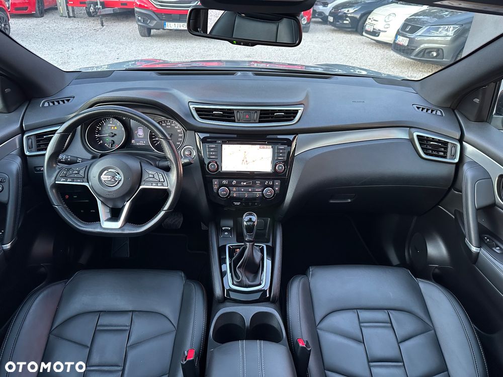 Nissan Qashqai 1.3 DIG-T DCT TEKNA+ - 24