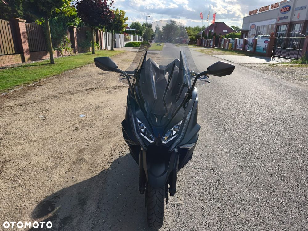 Kymco AK 550 - 13