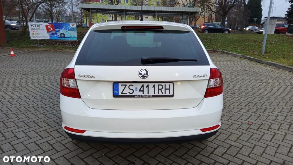 Skoda RAPID 1.6 TDI Active - 18