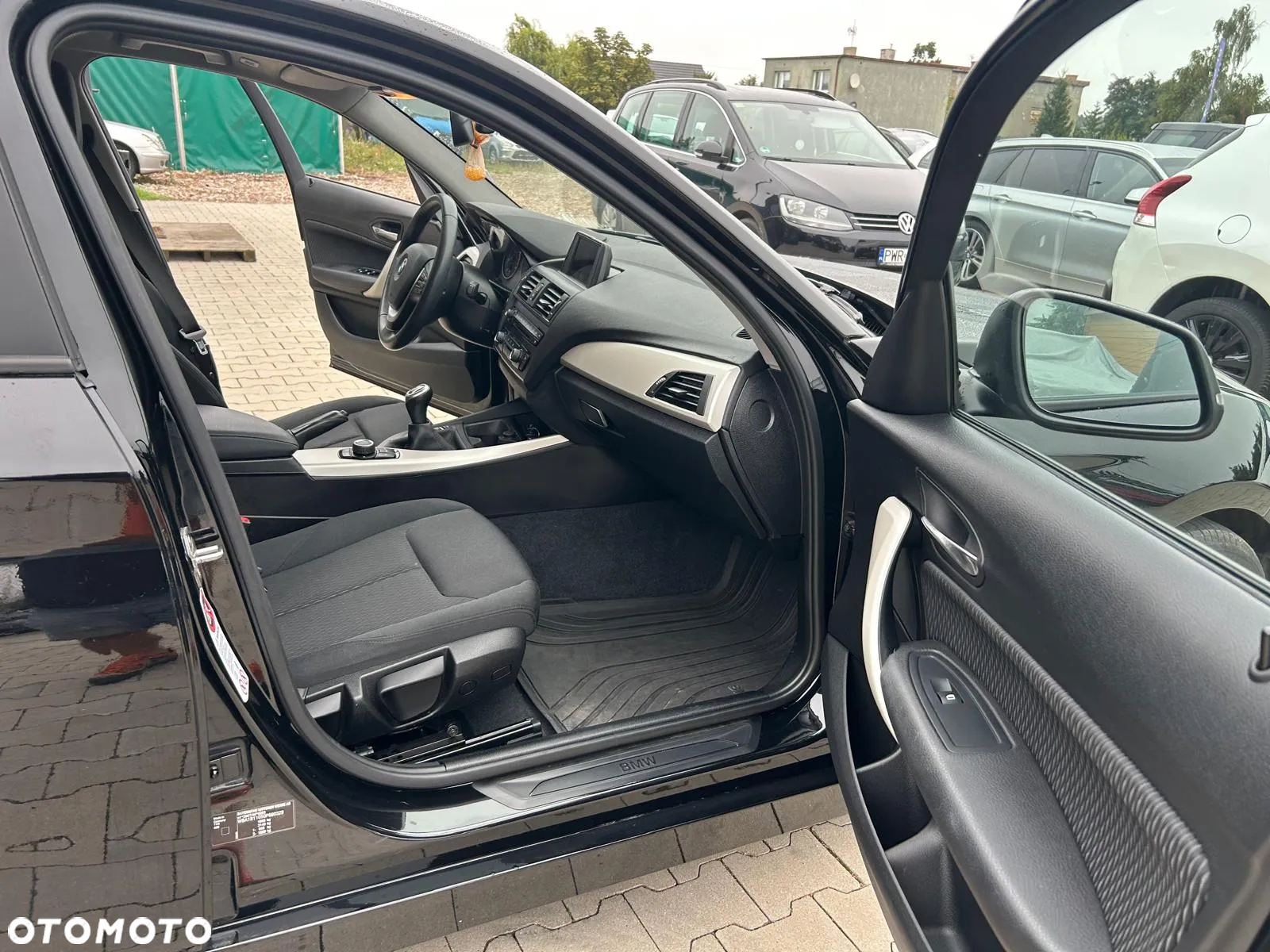 BMW Seria 1 114i Sport Line - 22