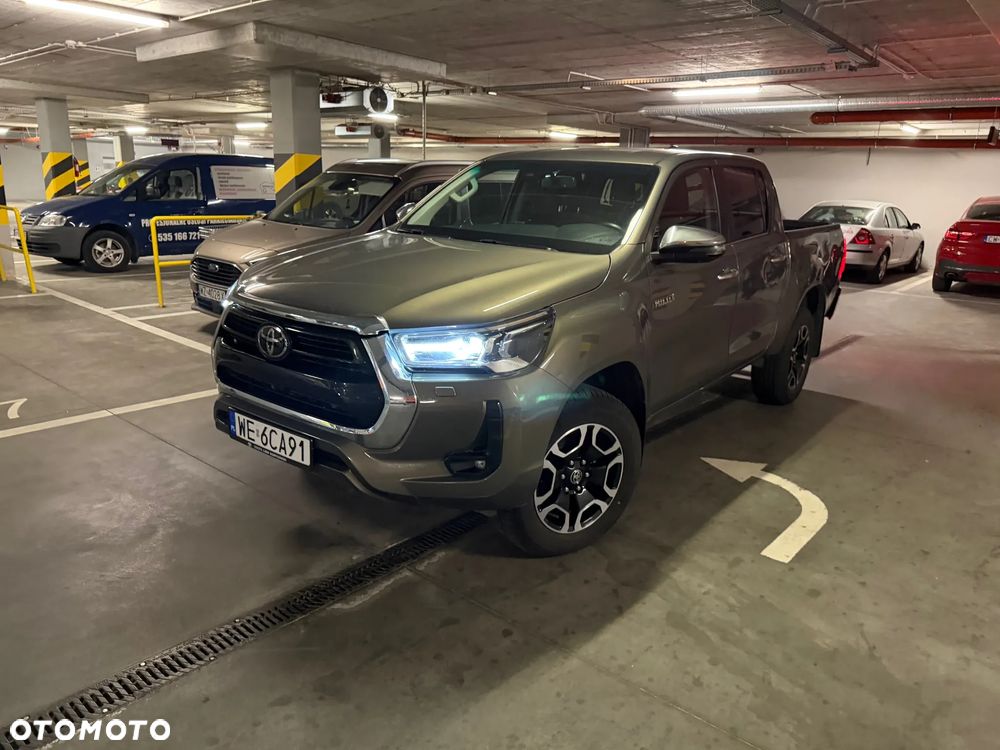 Toyota Hilux 2.8 D-4D Double Cab SR5+ 4x4 - 1