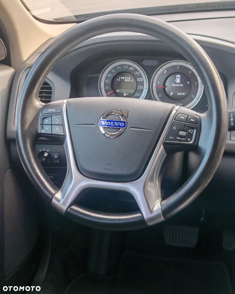 Volvo XC 60 D3 AWD Momentum - 16