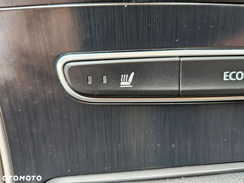 Renault Scenic ENERGY TCe 130 INTENS - 27